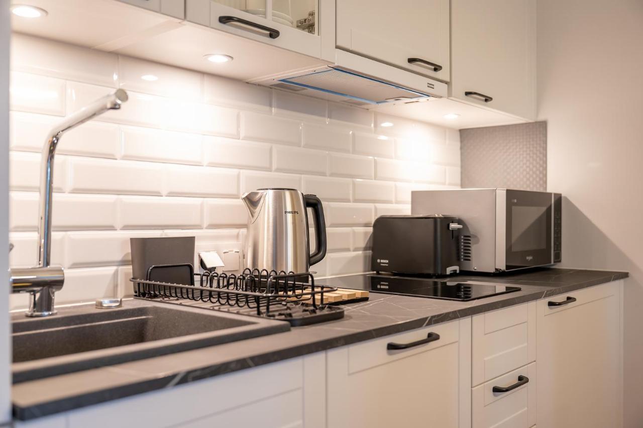 Pinea Sky Premium Apartament Z Widokiem Na Morze Ze Spa I Basenem Przy Plazy ポビエロボ エクステリア 写真
