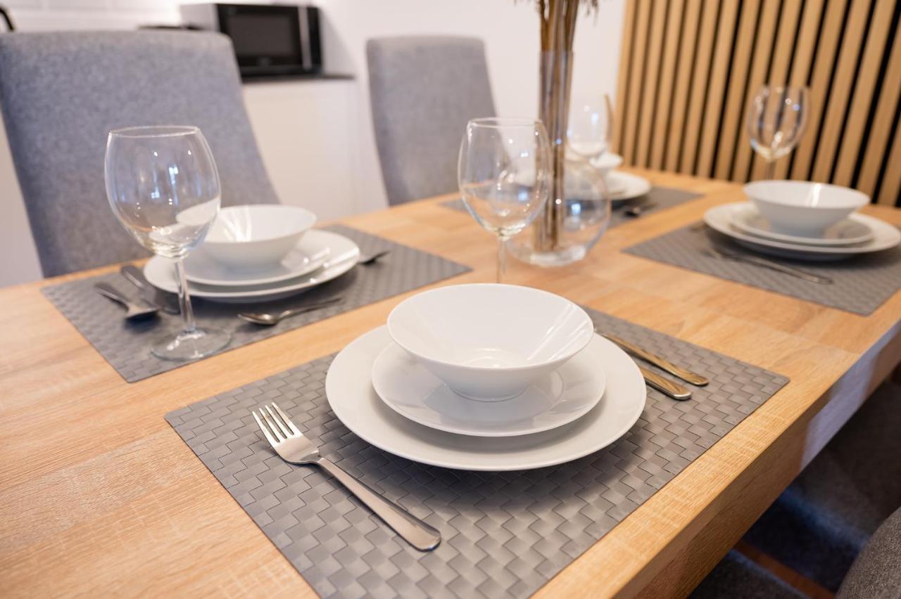 Pinea Sky Premium Apartament Z Widokiem Na Morze Ze Spa I Basenem Przy Plazy ポビエロボ エクステリア 写真